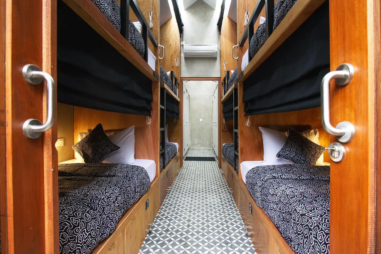 Sunshine Vintage House Hostel Ubud  Ubud (Bali)
