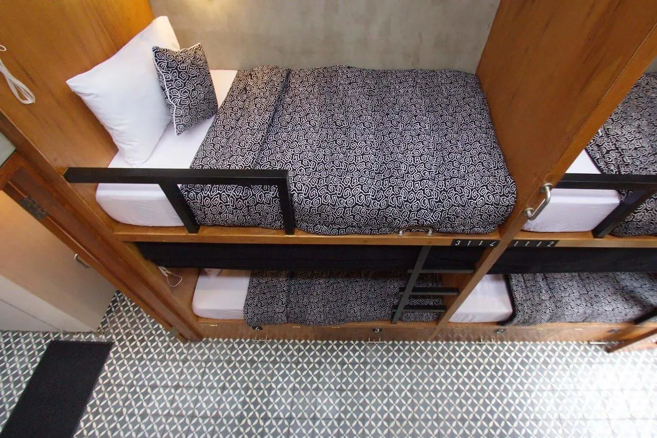 Sunshine Vintage House Hostel Ubud   Ubud (Bali)